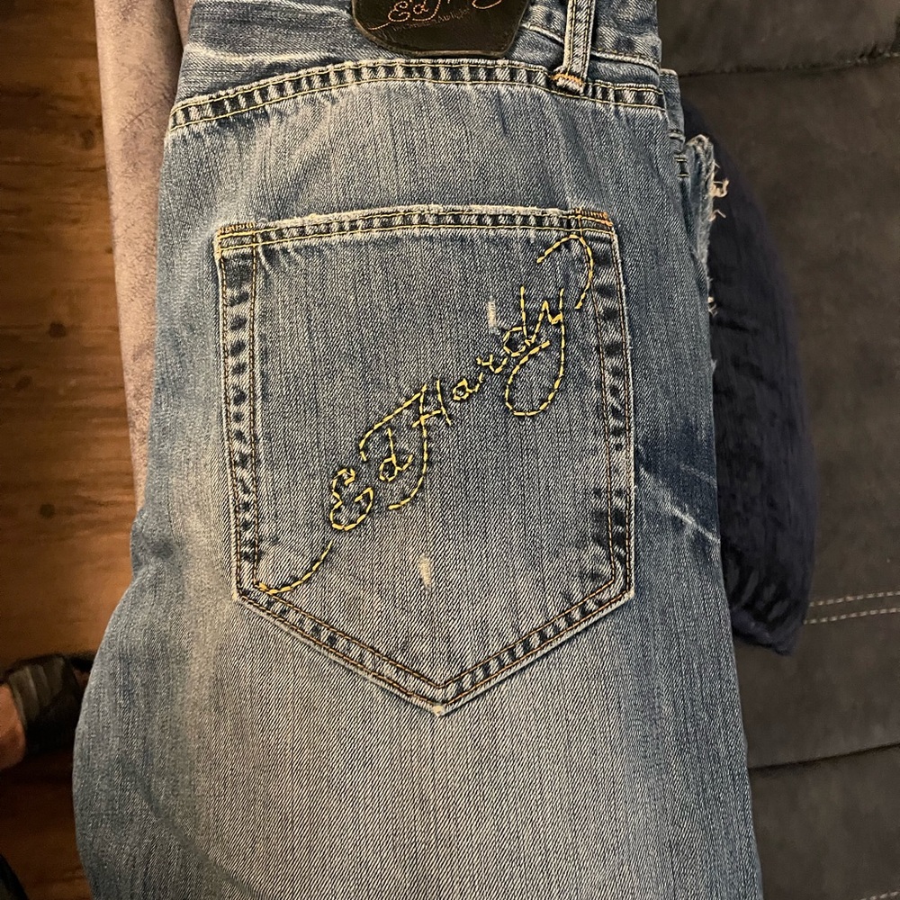 Ed Hardy  38/34 distressed men’s jeans